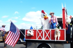 2025-June-28-Carlton-parade-Kwynn-Big-Chicken-followed-by-Orianne-riding-Sue-DSCN7173-cropped-edited